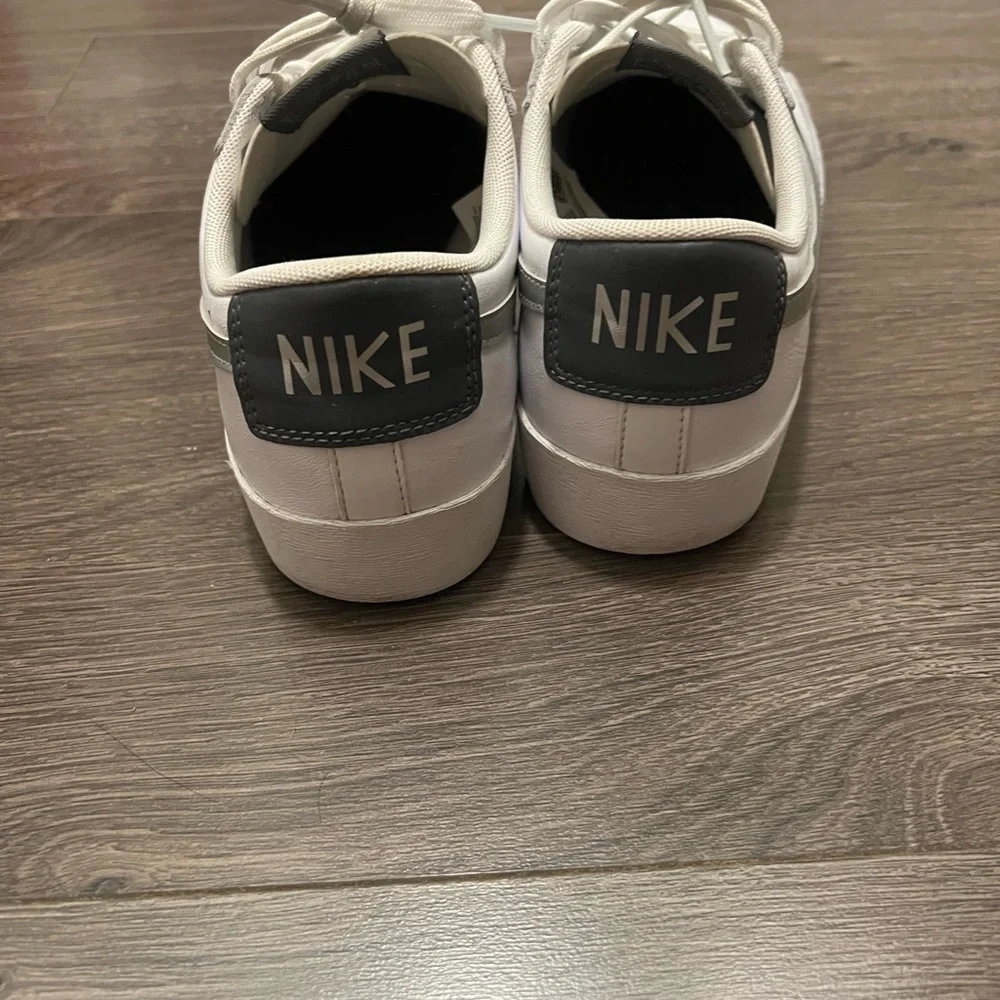 Nike all leather white sneakers. - Picture 4 of 5
